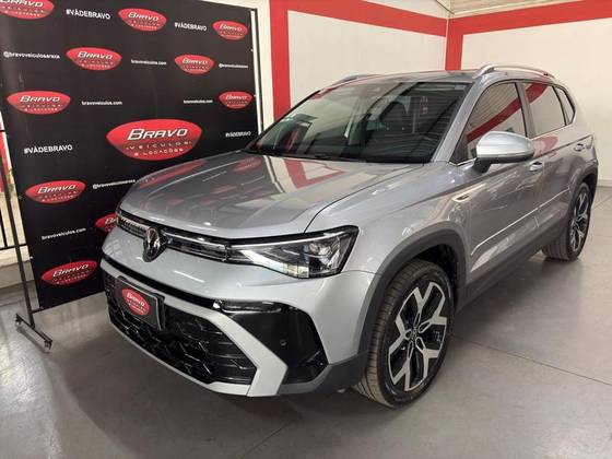 VOLKSWAGEN TAOS 1.4 250 TSI TOTAL FLEX COMFORTLINE AUTOMÁTICO